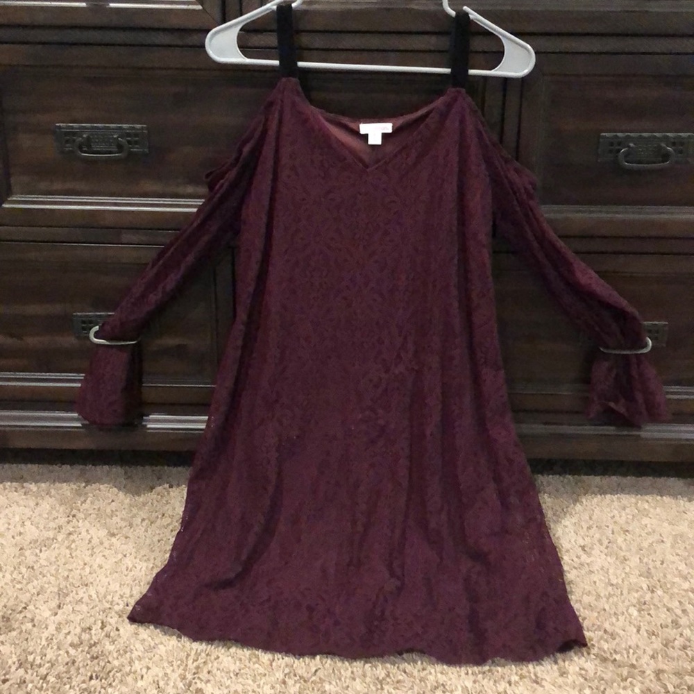 Lace long sleeve dress